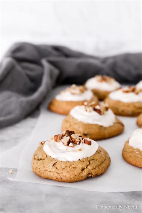 Maple Pecan Cookies - Domestically Blissful