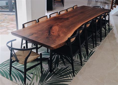 American Black Walnut – The Best Wood for Dining Tables?