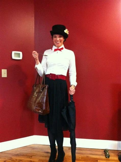 Mary Poppins costume - I saw a great photo of a similar costume on ...