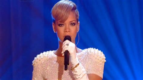 Rihanna Stay & Right Now Greatest Live Performance - YouTube