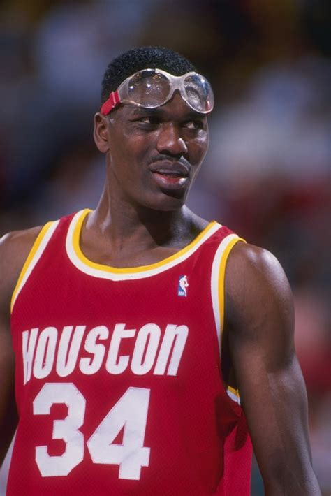 Photo Of The Day: Hey, Look Everyone! It's Hakeem Olajuwon! - SBNation.com