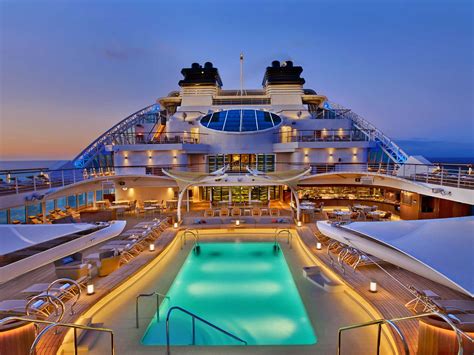 Seabourn Seabourn Ovation cruise ship - Cruiseable