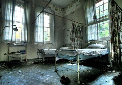 Cane Hill Lunatic Asylum, England | Insane asylum, Abandoned hospital, Abandoned asylums