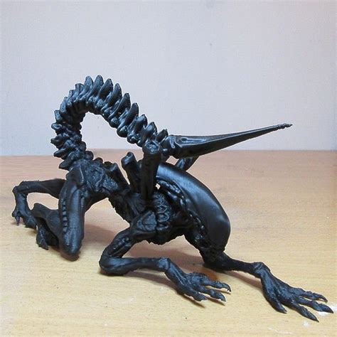 3D Printable Alien - Xenomorph - Full Figure - 25 CM by Printed Obsession | Xenomorph, Alien, 3d ...