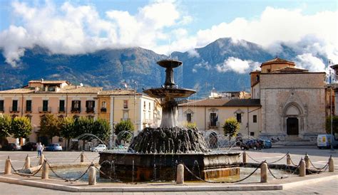 Sulmona | Abruzzo | Itálie | MAHALO.cz