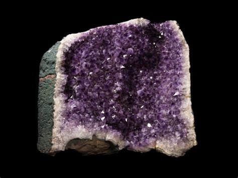 What are minerals? - The Australian Museum