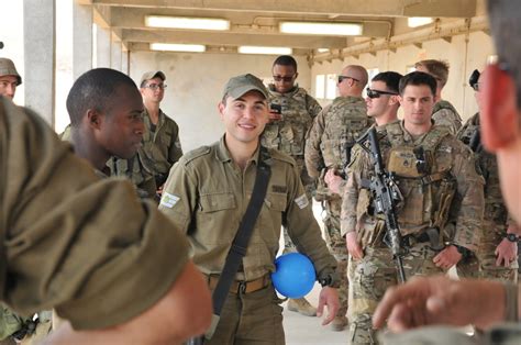 DVIDS - Images - Israeli, U.S. paratroopers train together [Image 6 of 8]