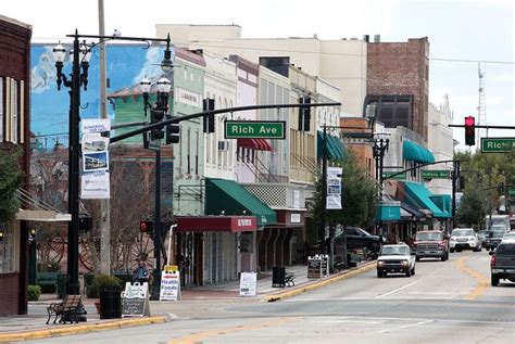 Downtown DeLand | Small Town Sunshine | Pinterest