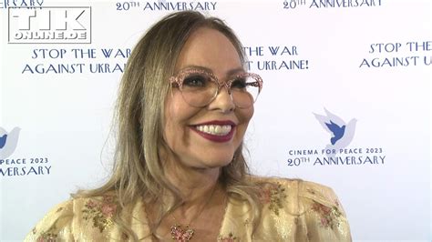 „Cinema For Peace 2023“ – Ornella Muti feiert mit Stars für den Frieden ...