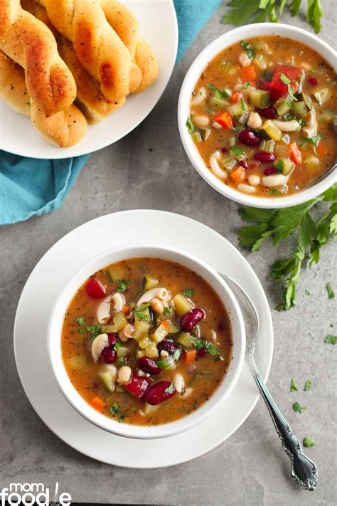 Olive Garden Minestrone Soup Recipe Copycat - Mom Foodie