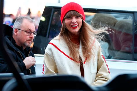 Stalker arrested outside Taylor Swift's New York City home for 2nd time ...