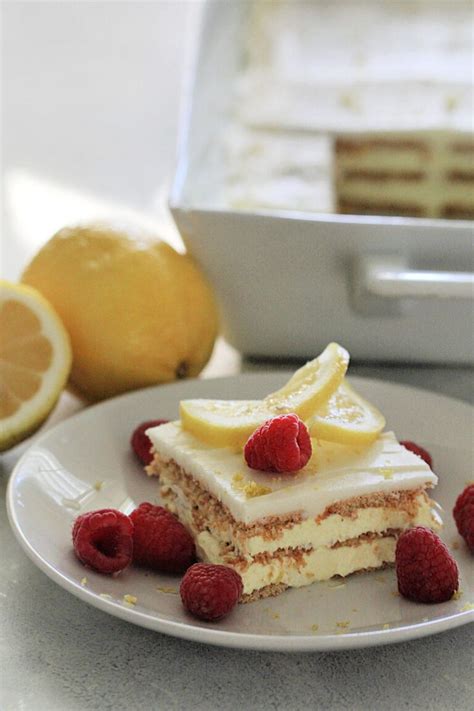 No Bake Lemon Ice Box Cake (Eclair Cake) Recipe | Recipe | Icebox cake, Eclair cake recipes ...