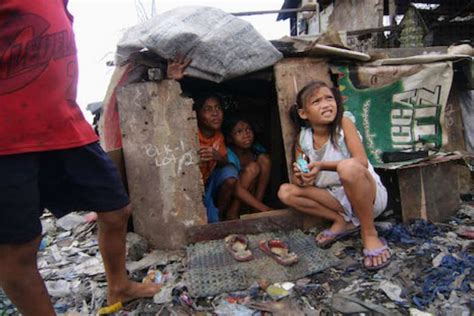 The Philippines' throwaway street children - WORLD CATHOLIC NEWS