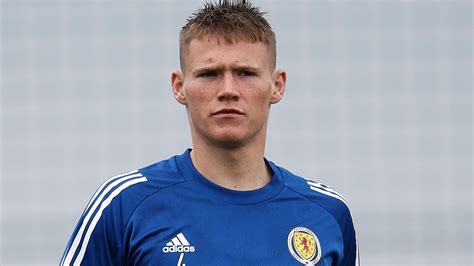 √ Scott Mctominay Scotland Number - Scott Mctominay Signs New Five Year ...