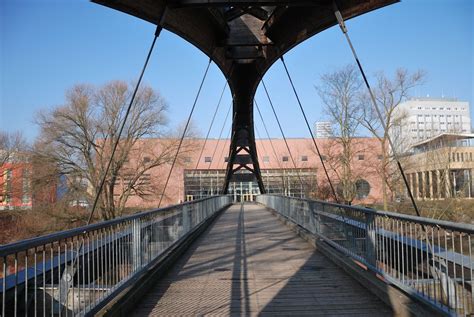 Bridge in Frankfurt Oder Frankfurt, Brooklyn Bridge, Den, Landmarks ...