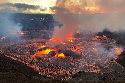 Hawaii's Kilauea Volcano Eruption: Here's How To Watch