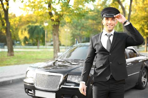 7 Reasons to Hire a Chauffeur for Your Next Corporate Event