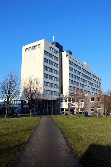 Sighthill. | Edinburgh college. | boneytongue | Flickr