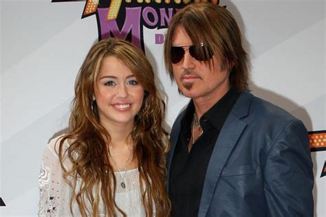 See Miley Cyrus With Her Dad Billy Ray Cyrus