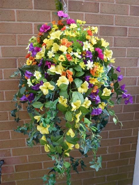 What Are The Best Petunias For Hanging Baskets at Lavern Sanchez blog