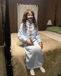 Image result for halloween exorcist bed Halloween Rocks, Scary Halloween, Happy Halloween ...