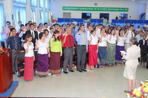 49 Americans Sworn-in as Peace Corps Volunteers in Cambodia