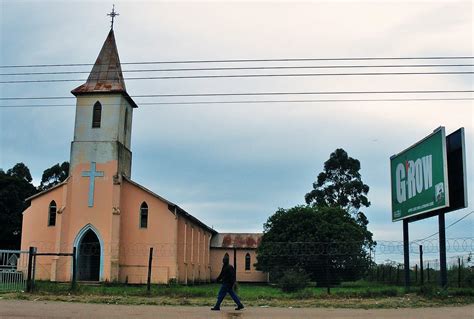 My Graced Journey: Learnthings Africa - rural schools software installation: Eastern Cape (2010)