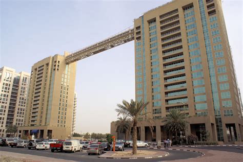 Marriott Executive Apartments (Dubai) | Structurae