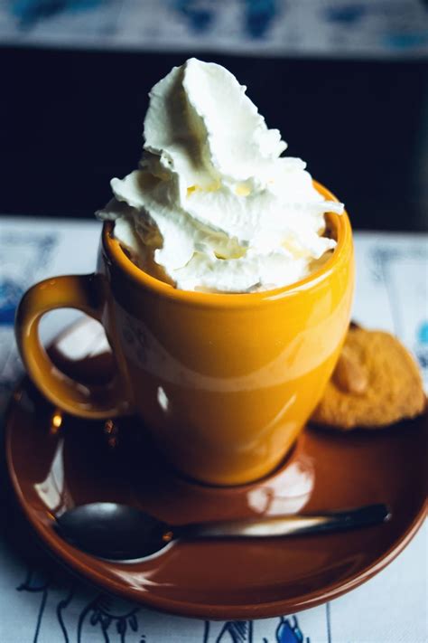 Free picture: cream, cup, coffee, spoon, cookies, beverage