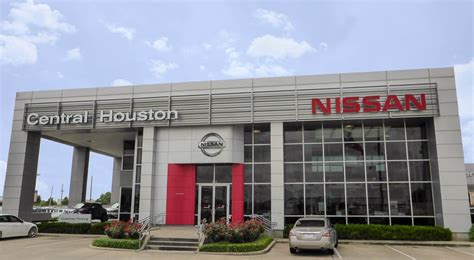 Central Houston Nissan - 14 Photos & 43 Reviews - Auto Parts & Supplies - 2901 S Lp W, South ...