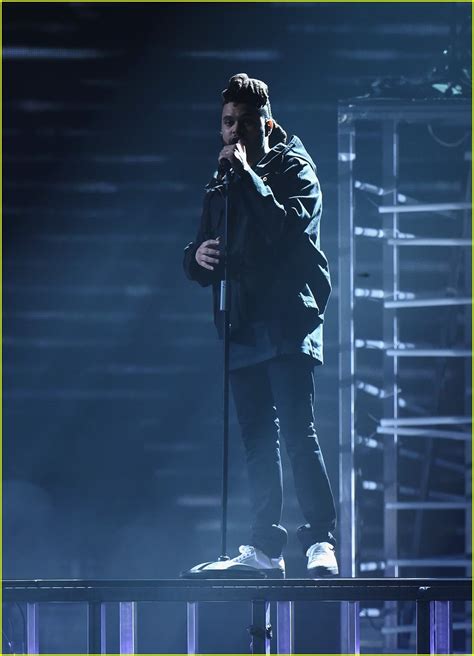 The Weeknd Performs 'The Hills' at BRIT Awards 2016 - WATCH NOW!: Photo ...