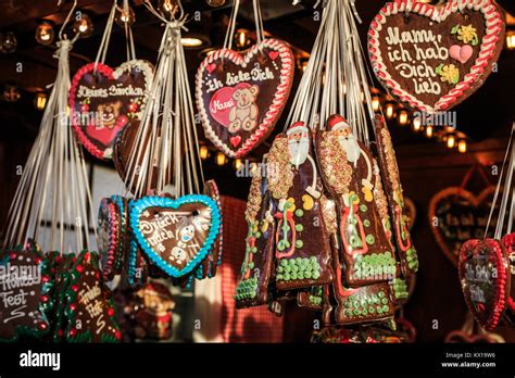 Lebkuchen market berlin hi-res stock photography and images - Alamy