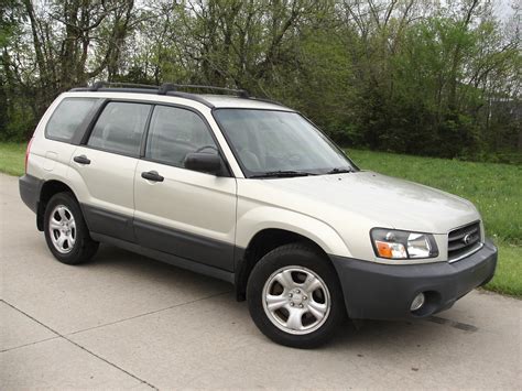 2005 Subaru Forester X - CoMoMotors