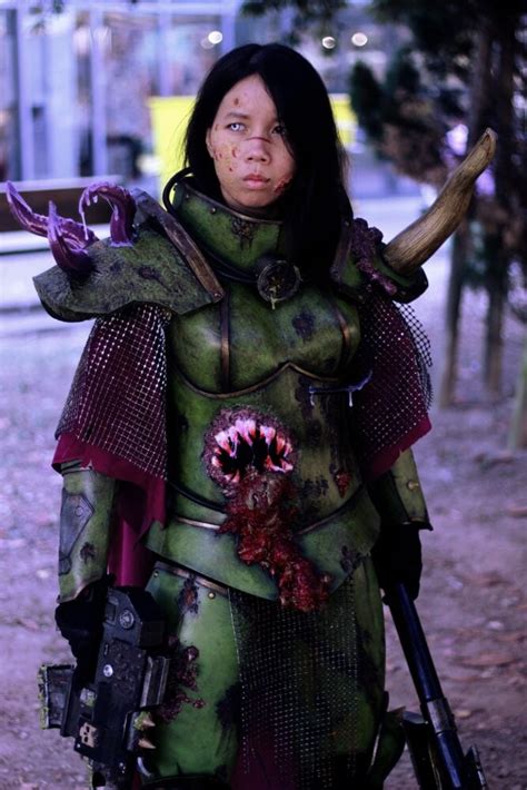 This Nurgle Sister of Battle Cosplay is Gross- in the BEST Way - Bell ...