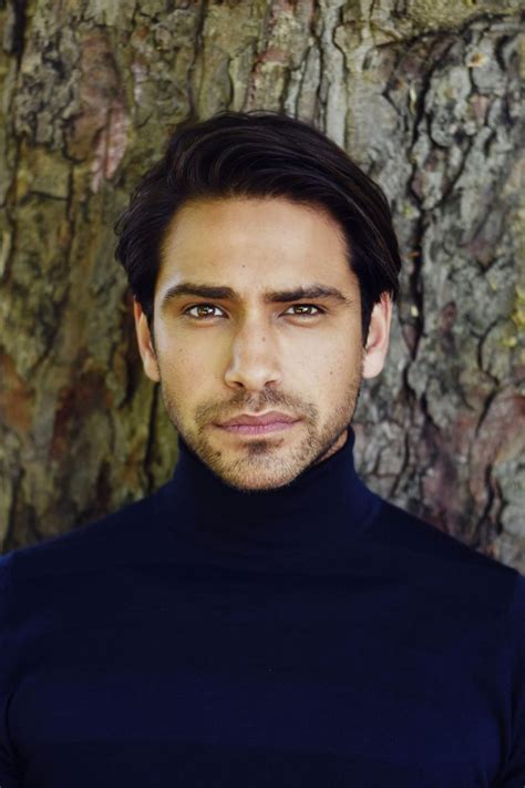 Luke Pasqualino - IMDb