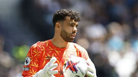 Goalkeeper Raya moves to Arsenal on loan from Brentford - CNA