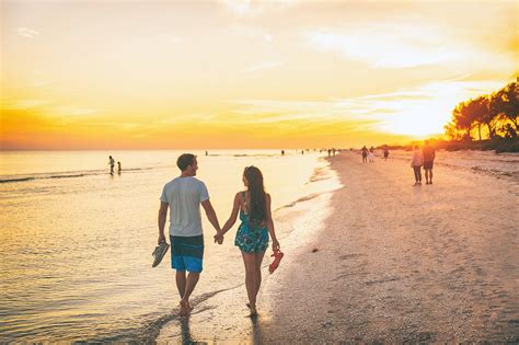 10 Things to Do After Dinner in Sanibel Island - Where to Go in Sanibel Island at Night – Go Guides