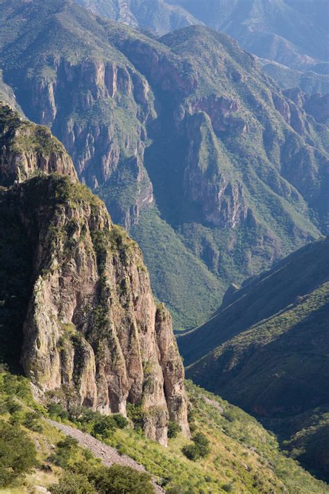 Photo Essay: Hiking The Copper Canyon | Planet Bell