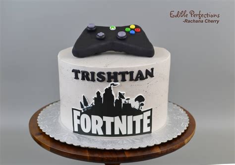 Fortnite Cake 1 - Edible Perfections