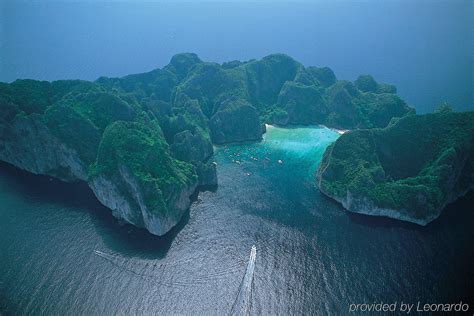 PHI PHI ISLAND VILLAGE BEACH RESORT