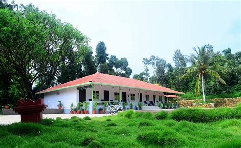 Exclusive Homestay By The Lake In Chikmagalur Flat 10% Off