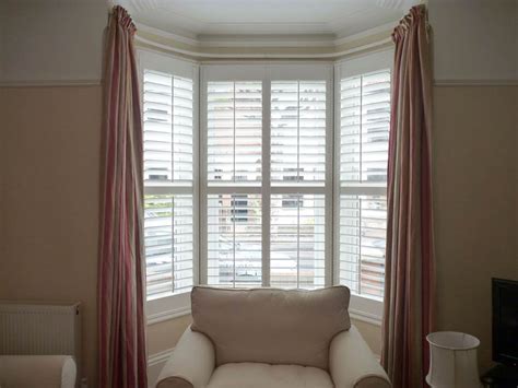 Shutters vs Curtains - Opennshut