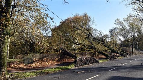 Images of Hurricane Ophelia Ireland - Storm Ophelia pictures - My Ireland Tour