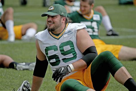 Packers tackle David Bakhtiari suffers apparent ankle injury Saturday - Acme Packing Company