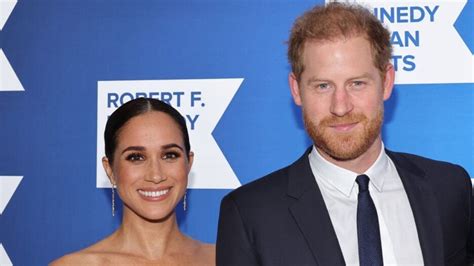 Prince Harry, Meghan Markle Caught in 2-Hour, 'Near Catastrophic Car Chase' With NYC Paparazzi ...