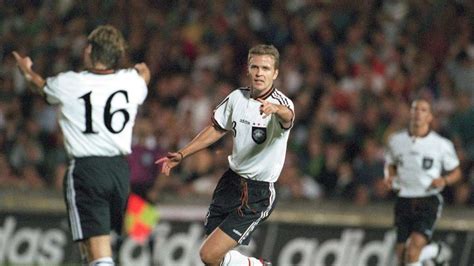 Europameisterschaft: Bierhoff und sein Golden Goal: "Das hat mein Leben verändert" | Fußball-EM