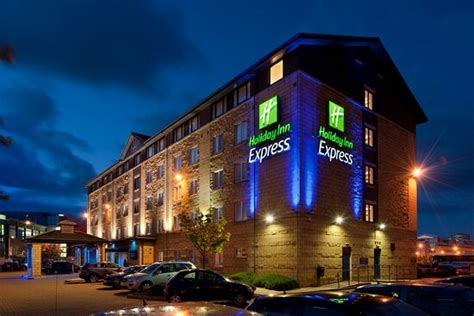 HOLIDAY INN EXPRESS EDINBURGH - LEITH WATERFRONT, AN IHG HOTEL $60 ($̶9̶5̶) - Updated 2023 ...