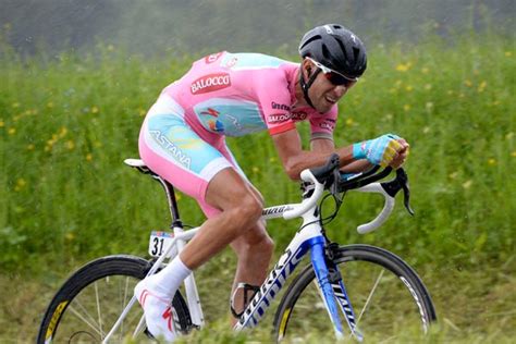 Vincenzo Nibali wins Giro d'Italia stage 18 time trial to extend race ...