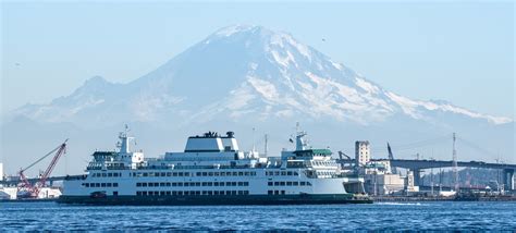 Escape On The Bainbridge Island Ferry To An Amazing Island Getaway