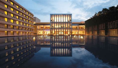 » The Oberoi, Gurgaon